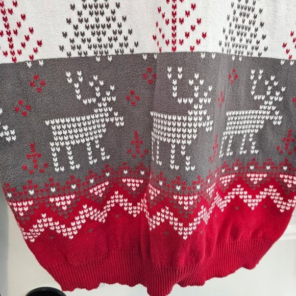 Tampa Bay Buccaneers NFL Sweater Womens Small Red Soft Winter Football Bucs Deer - Picture 4 of 10